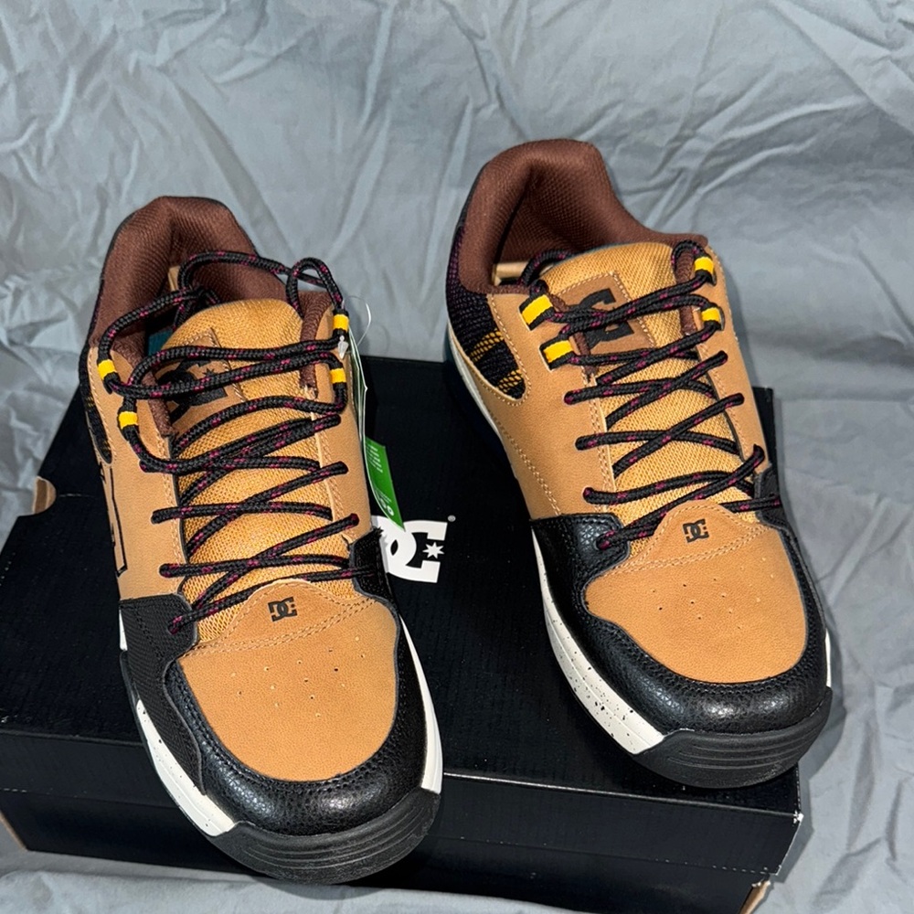DC Tan and Black Sneakers with Suede Finish